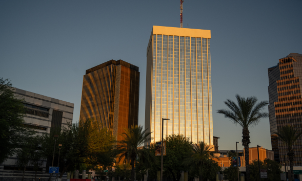 Picture of a tall building